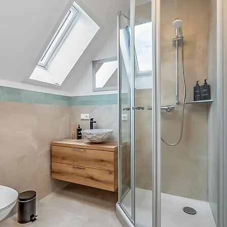 Namaste Homes - - Altstadt - 2 Schlafzimmer Bad Windsheim