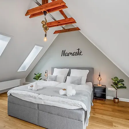 Namaste Homes - Mit Dachterrasse *